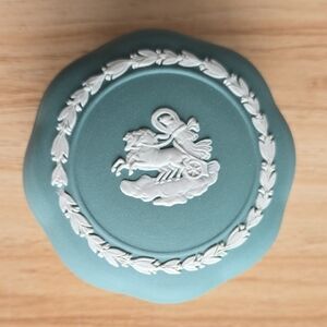Wedgwood Green Plate